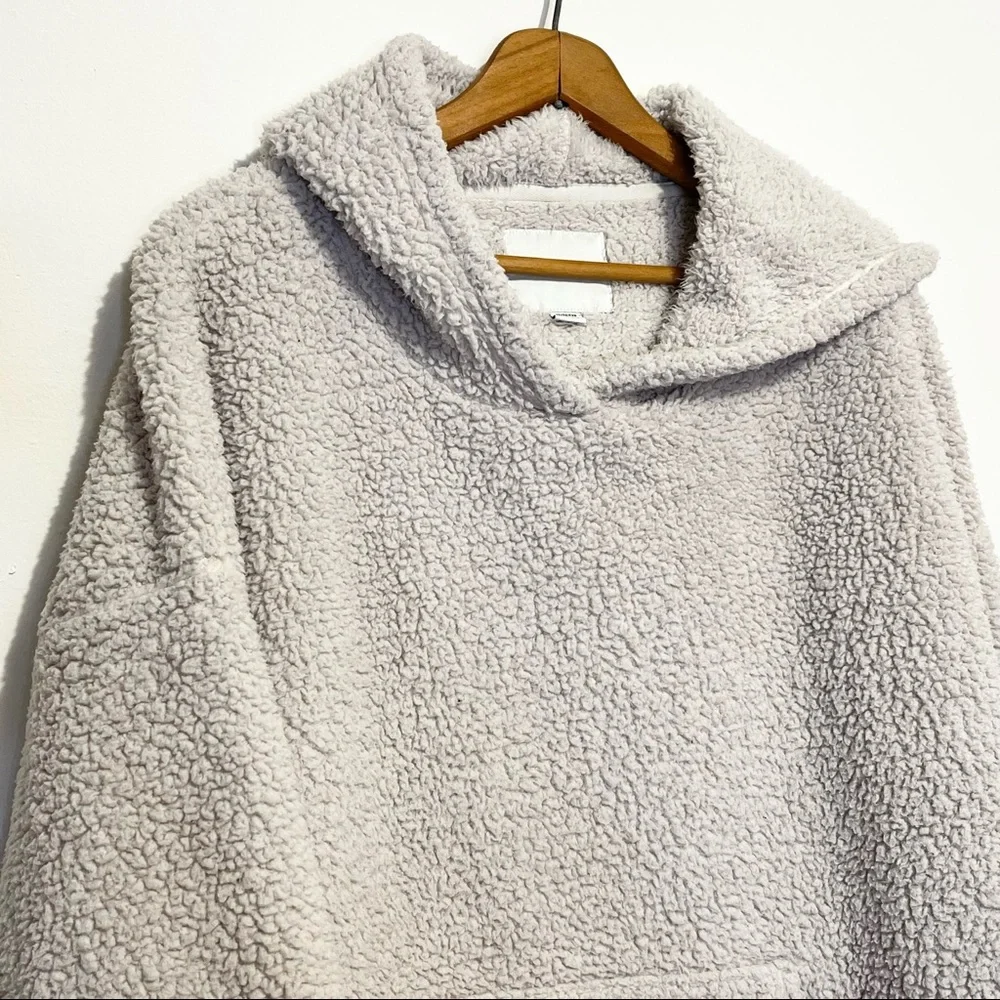 American Eagle Cream Sherpa Hoodie Womens Size XL - Picture 3 of 11